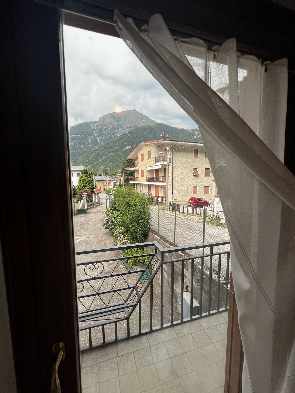 Esterno con vista paese